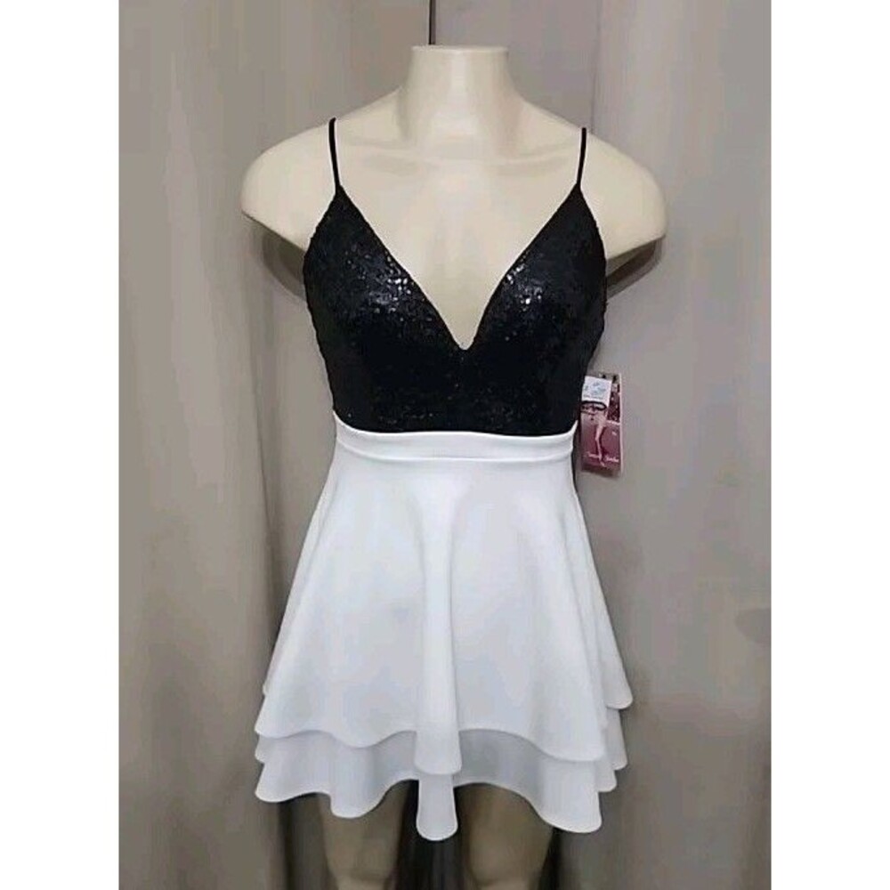 Dress Emerald Sundae Women's Juniors Sequin Halter Top Prom White Skirt Party M